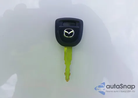 2008 Mazda Mazda3 I Sport z USA, uszkodzony, nr VIN JM1BK32F181777105